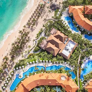 https://majestic-elegance-punta-cana.comcaribbean.com